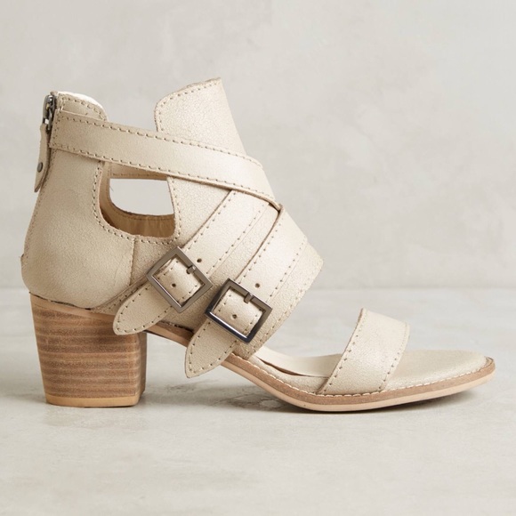 Kelsi Dagger Shoes - BUCKLE open toe strappy booties